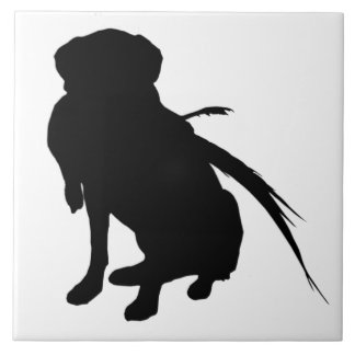 Silhouette von Labrador Retriever mit Fasan Fliese