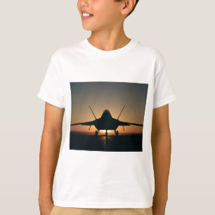 Silhouette von Militärflugzeugen T-Shirt