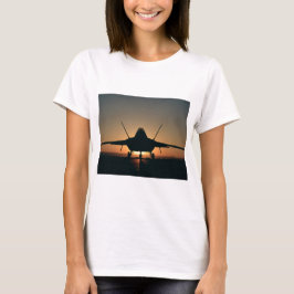Silhouette von Militärflugzeugen T-Shirt