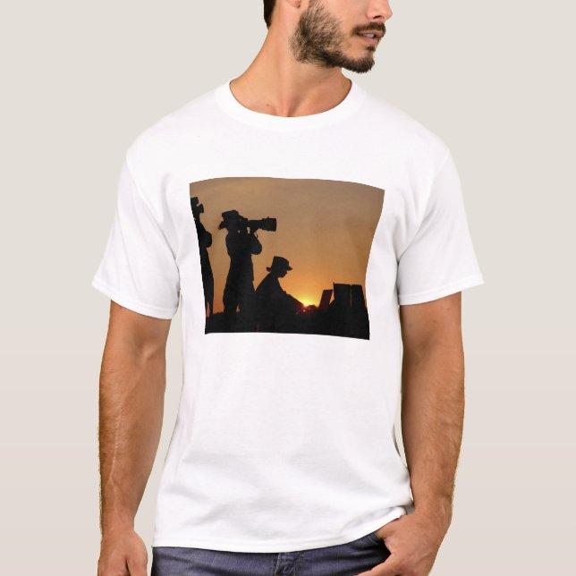 Silhouetten T-Shirt (Vorderseite)