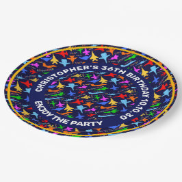 Silhouetten von Militärflugzeugen auf dunklem Must Pappteller