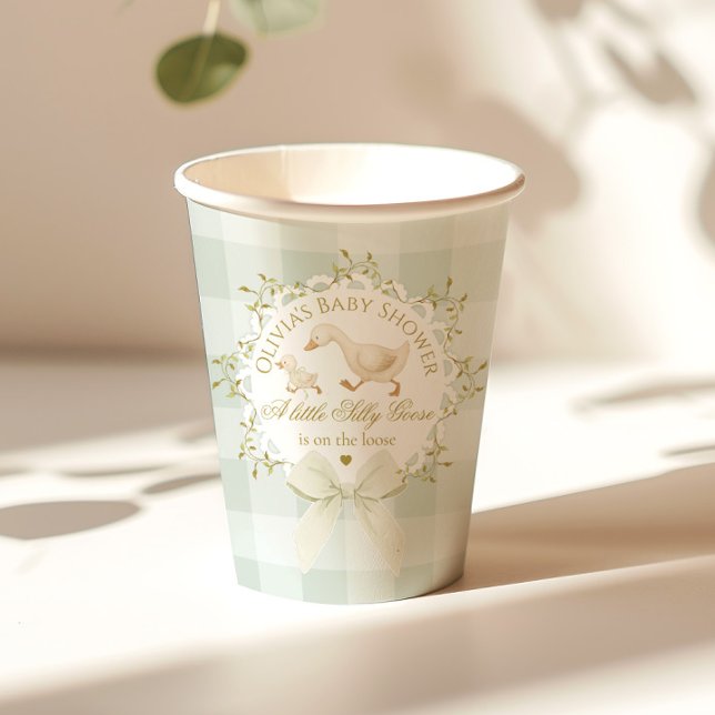 Silly Goose Gender neutral Sage Baby Shower Pappbecher (Von Creator hochgeladen)