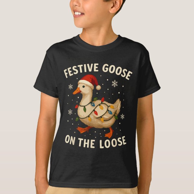 Silly Goose Holiday Christmas Festive Goose On The T-Shirt (Vorderseite)