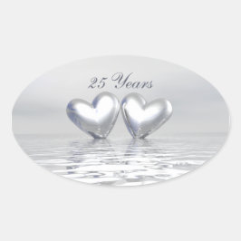 Silver Anniversary Hearts Ovaler Aufkleber