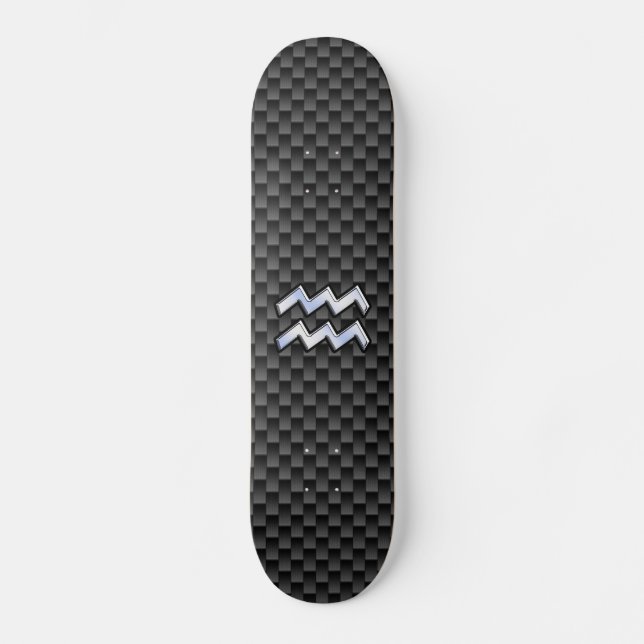 Silver Aquarius Zodiac Symbol Carbon Fiber Style Skateboard (Vorderseite)