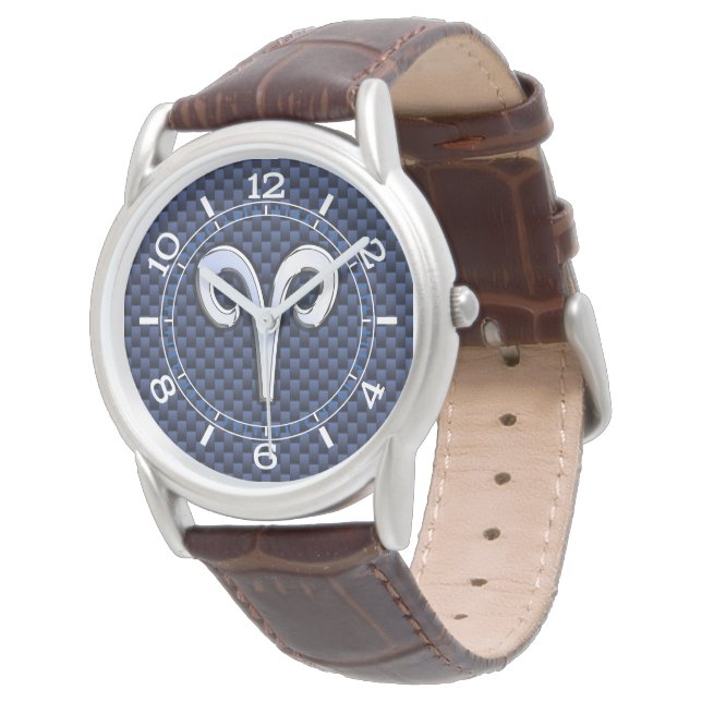 Silver Aries Zodiac Sign Navy Carbon Style Dial Armbanduhr (Schrägansicht)
