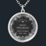 Silver & Black 25. Hochzeitstag Versilberte Kette<br><div class="desc">Das Bild eines silbernen,  glänzenden Blumendamastels mit weißen Diamanten und anpassbarem Text,  '25. Hochzeitstag.</div>