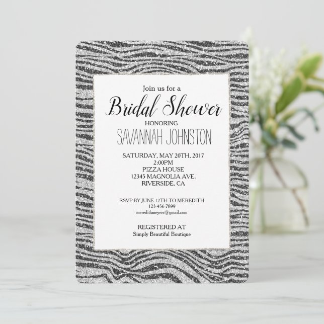 Silver Black Glitzy Zebra Print Glitzer Einladung (Stehend Vorderseite)