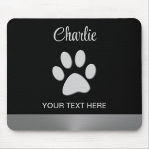 Silver Dog Paw auf schwarzem Hintergrund Mousepad