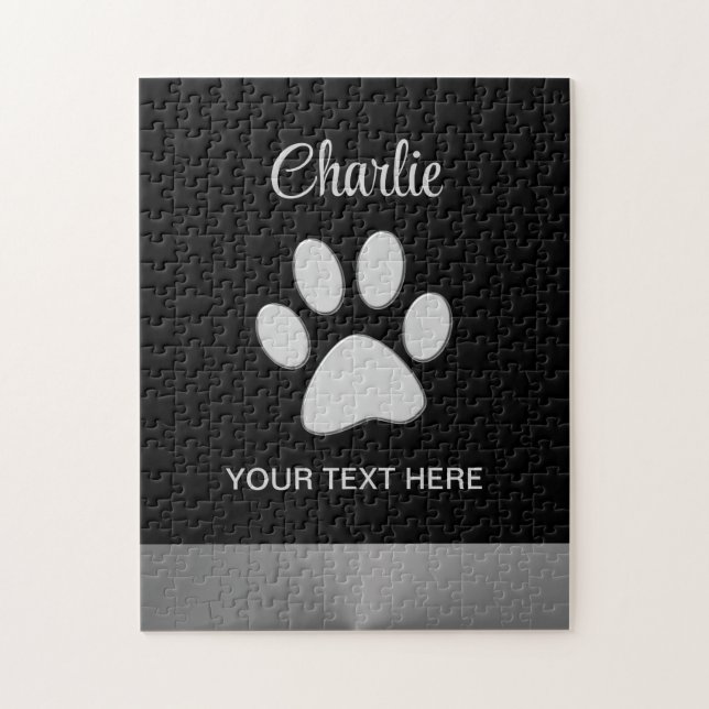 Silver Dog Paw auf schwarzem Hintergrund Puzzle (Vertikal)