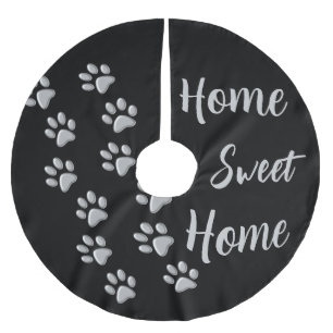 Silver Dog Paws Schwarzer Hintergrund Print Patter Polyester Weihnachtsbaumdecke