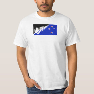 Silver Fern Flag Tee Shirt von Kyle Lockwood
