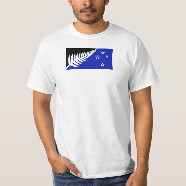 Silver Fern Flag Tee Shirt von Kyle Lockwood (Vorderseite)
