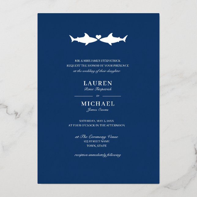 Silver Foil Shark Wedding Folieneinladung (Vorderseite)