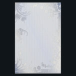 Silver Glimmer - Stationierung Briefpapier<br><div class="desc">Elegante Schönheit mit sanften Wirbel und blühenden Touchs. Palest der Blues und ein silberner Hauch vorne und hinten mit wunderschönen Textur Details,  die sicher gefallen wird.</div>