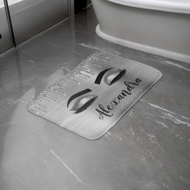 Silver Glitter Sparkle Eyelashes Monogram Badematte (Von Creator hochgeladen)