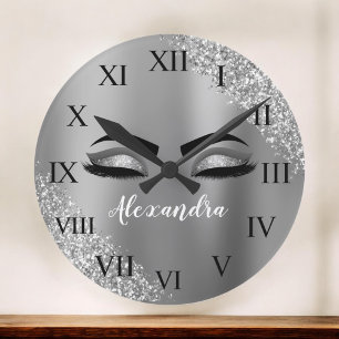 Silver Glitter Sparkle Eyelashes Monogram Runde Wanduhr