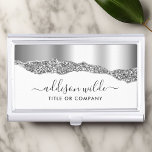 Silver Glitzer Diamonds Glam Beruflich Visitenkarten Dose<br><div class="desc">Silver Glitzer Diamonds Glam Beruflich Business Card Case. Eleganter silberner Glitzer handbuchstabiert Stil Kalligraphie Skript berufliches Design. Perfekt für Make-ups,  Haarstylisten,  Kosmetologen und mehr!</div>