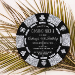 Silver Glitzer Poker Chip Casino Night Party Einladung<br><div class="desc">Feiern Sie stilvoll mit diesen trendigen Casino-Nachteinladungen. Das Design ist leicht mit Ihrer eigenen Formulierung zu personalisieren und Ihre Familie und Freunde werden begeistert sein,  wenn sie diese fabelhaften Party-Einladungen erhalten.</div>