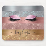 Silver Gold Rose Gold Glitzer Beauty Eyelash Mousepad<br><div class="desc">Moderne, Glam, Imitate Silber, Gold und Rose Gold Farbe Glitzer Streifen mousepad. Dieses Design umfasst Imitat funkelnde Glitzer Streifen und gebürstetes Metall in Silber, Gold und Rosa Rosa Rosa Farbe Glitzer, Wimpern, Name oder Monogramm Texttabelle. Der Name ist mit einem schönen handgeschriebenen Stilskript geschrieben. Wenn Sie Hilfe oder passende Artikel...</div>