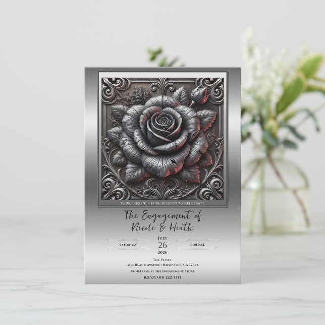 Silver Gray & Black Rose Elegante Gotische Verlobu Einladung (Stehend Vorderseite)