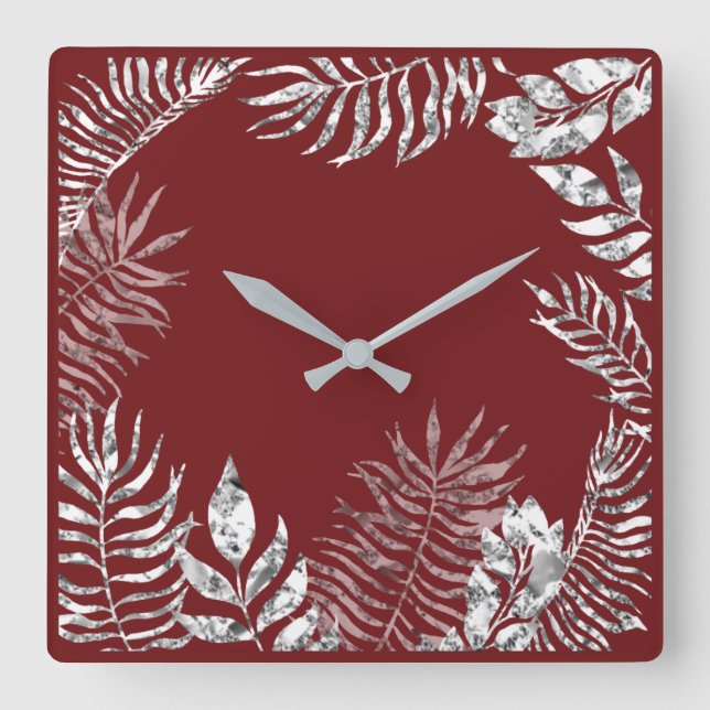 Silver Gray Burgundy Red Palm Botanical Metallic Quadratische Wanduhr (Vorderseite)