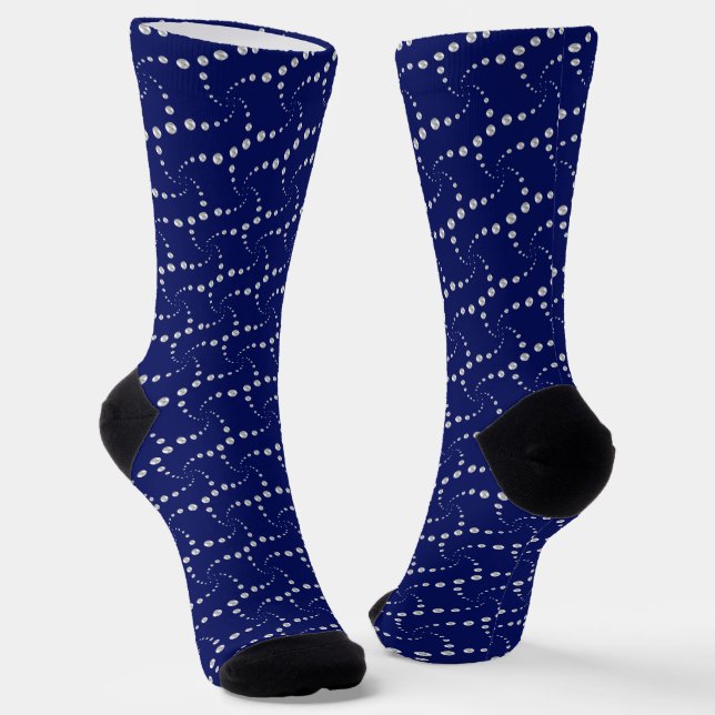 Silver Grey Dottern Muster auf Navy Blue Crew Socken (Gewinkelt)