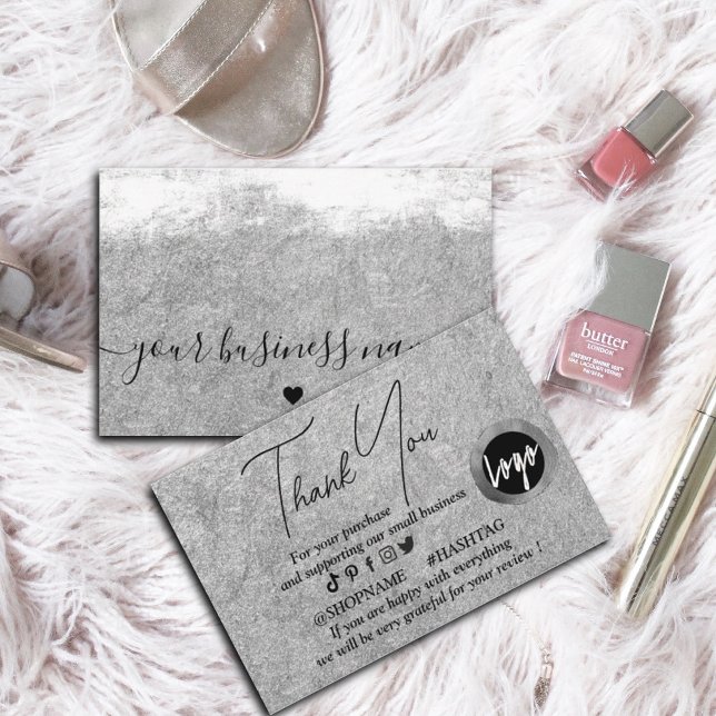 Silver Kraft Papier benutzerdefiniertes Logo Viele Visitenkarte (#silvercraftpaper #kraftpaper #professionalthankyoucard #addlog #elegantthankyoucard #zazzlemade)