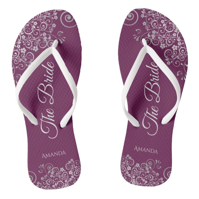 Silver Lace on Cassis Lila The Bride Wedding Flip Flops (Fußbett)