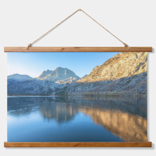 Silver Lake and Mountain Landschaft Wandteppich Mit Holzrahmen