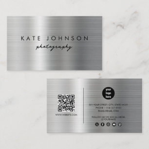 Silver Metal Modernes Script QR Code Social Media Visitenkarte