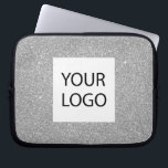 Silver Modern Glitzer - Werbung für kundenspezifis Laptopschutzhülle<br><div class="desc">Silver Modern und Berufliche Imitate Glitzer und sparkle elegante Logo Werbeaktion Corporate Notebook-Bag oder Sleeve Promotional Case für ein Geschenk für die Schönheitsindustrie. Dieser Fall kann auf Ihr Firmenlogo oder Ihr Firmenlogo angepasst werden.</div>