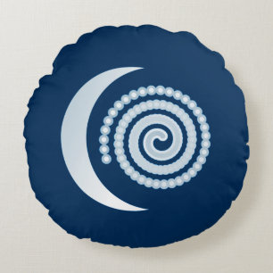 Silver Moon Spiral auf dunkelblau Rundes Kissen