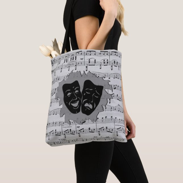 Silver Music and Theatermasken (Von Nahem)