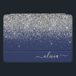 Silver Navy Blue Girl Glitzer Sparkle Monogram iPad Pro Cover<br><div class="desc">Silver und Navy Blue Imitats Foil Metallic Sparkle Glitzer Script Monogram Name Laptop Case. Das macht den perfekten 16 Geburtstag,  Hochzeit,  Brautparty,  Jubiläum,  Babydusche oder Junggeselinnen-Abschied Geschenk für jemanden,  der Lieben glamourösen Luxus und schicke Stile.</div>