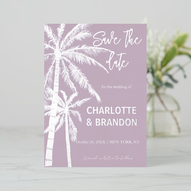 Silver Palm Trees Beach Hochzeit Folieneinladung (Stehend vorne)
