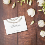 Silver Pearl Necklace Brautparty Elegant Dankeskarte<br><div class="desc">Mit dieser ausgefeilten Pearl Dankeschön Card bedanken Sie sich stilvoll. Die Karte ist mit einer zarten Perlenhalskette auf klassischem weißem Hintergrund ausgestattet und eignet sich hervorragend für Hochzeiten, Brautpartys, Jubiläen und besondere Anlässe. Personalisieren Sie mit Ihrem Namen oder Ihrer Nachricht für eine herzliche Touch. Ideal, um eine Wertschätzung mit Eleganz...</div>