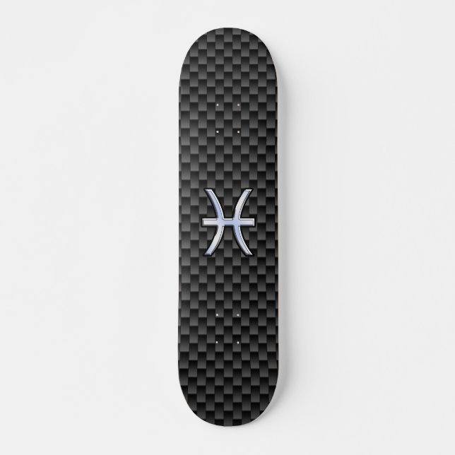 Silver Pisces Zodiac Sign auf Carbon Fibre Print Skateboard (Vorne)
