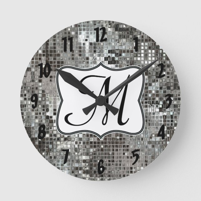 Silver Sequin Dazzle Monogram, Initial Wall Clock Runde Wanduhr (Vorderseite)