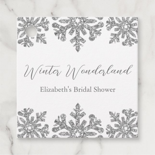 Silver Snowflake Winter Brautparty Geschenkanhänger (Vorderseite)