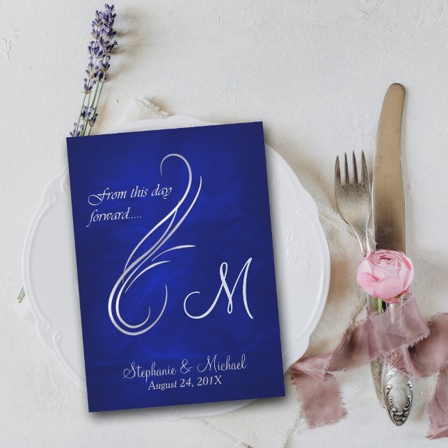 Silver Swirl Monogram Bright Blue Wedding Einladung (Von Creator hochgeladen)