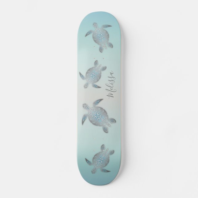 Silver Turtles Beach Style Monogram Coastal Skateboard (Vorderseite)