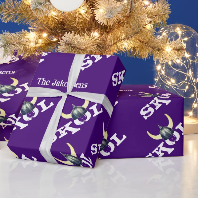 Silver Viking Helmet Skol Wrapping Paper Geschenkpapier (Feiertage)