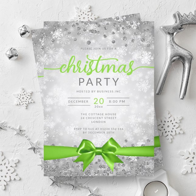 Silver Winter Snowflakes Company Green Ribbon Einladung (Silver Winter Snowflakes Company Green Ribbon Invitation)
