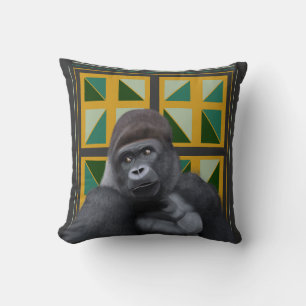 Silverback Gorilla Yellow und Green Geometric Kissen