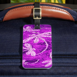 Silvery Dragonfliegen auf einem Zaubermagenta Sky Gepäckanhänger