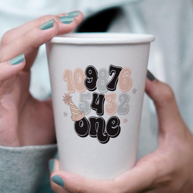 Silvester Countdown zum ersten Geburtstag Pappbecher (Von Creator hochgeladen)