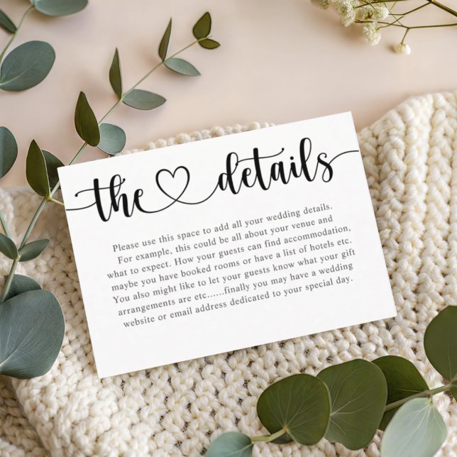 Simple Black & White Heart Wedding Details  Begleitkarte (Von Creator hochgeladen)