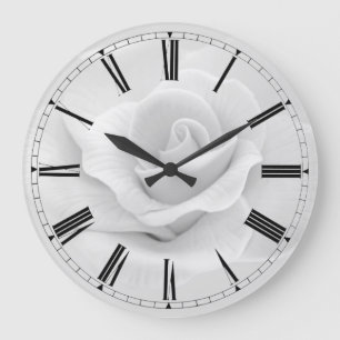 Simple Black & White Rose Roman Numeral Clock Große Wanduhr