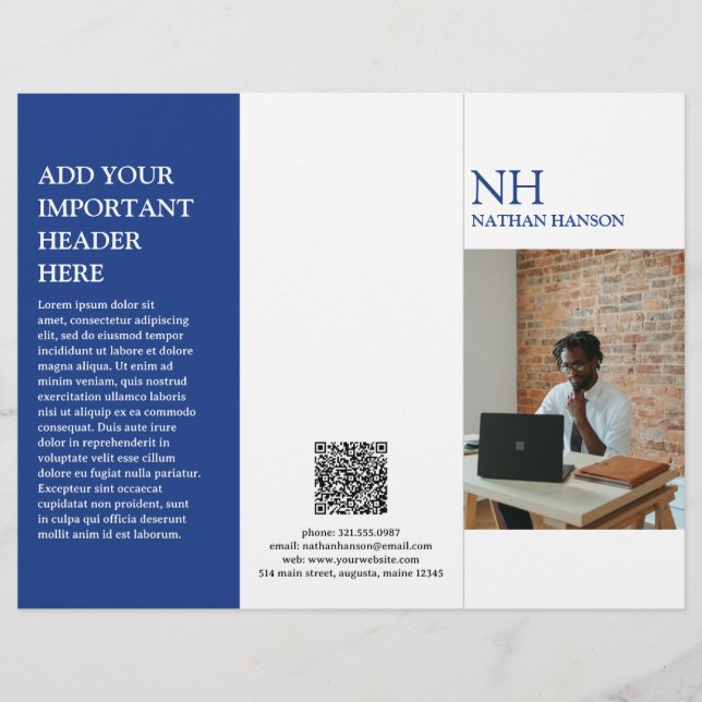 Simple Blue Monogram Modern Broschüre (Vorderseite)